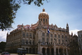 L'ancien palais pr&eacute;sidentiel devenu Mus&eacute;e de la R&eacute;volution